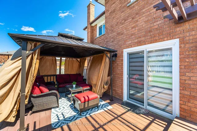 Additional image 40 of 20 St Mark Pl