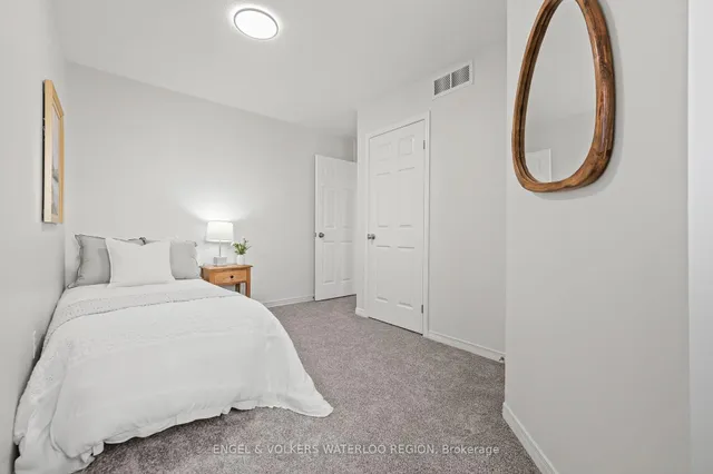 Additional image 29 of 155 Highland Cres Unit B8