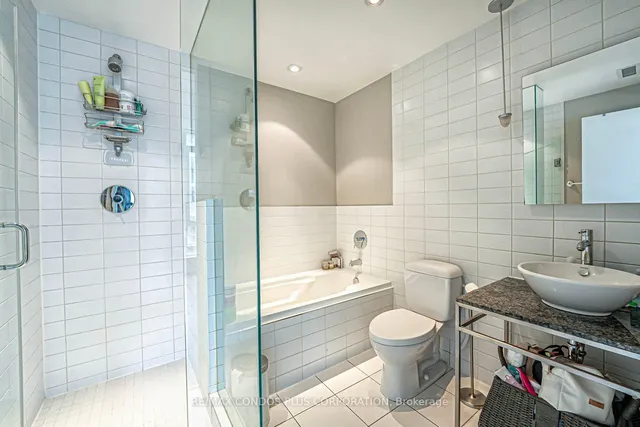 Additional image 7 of 75 Portland St Unit 424