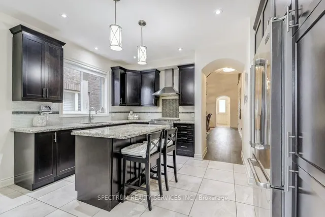 Additional image 9 of 35 Chaumont Dr