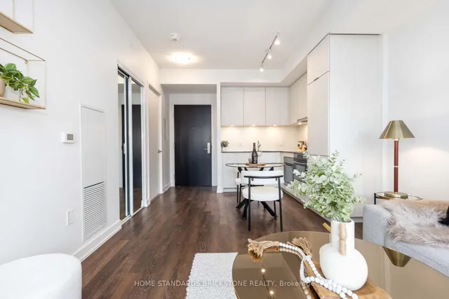 Additional image 4 of 158 Front St Unit 412