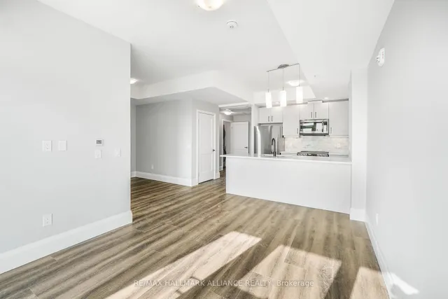 Additional image 3 of 108 Garment St Unit 1406