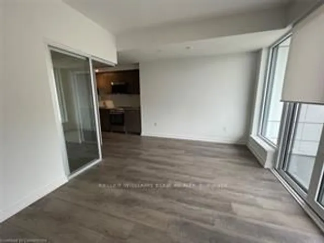 Additional image 11 of 15 Wellington St Unit 1105