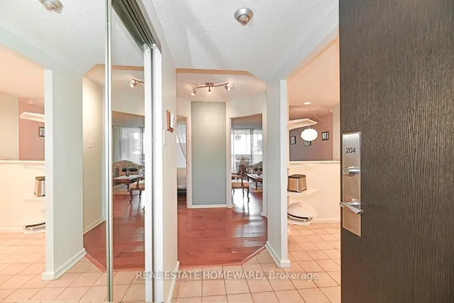 Additional image 19 of 15 Maitland Pl Unit 204