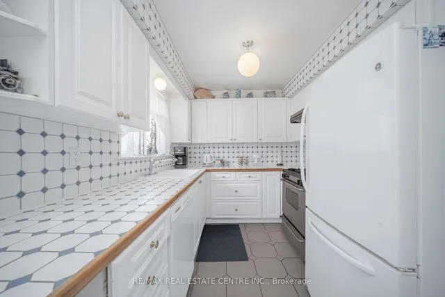 Additional image 17 of 140 Vodden St