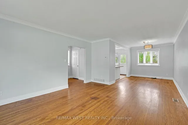 Additional image 7 of 2 Cabot Crt