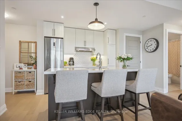 Additional image 21 of 2025 Maria St Unit 1401