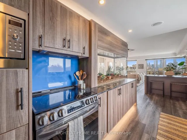 Additional image 12 of 1430 Yonge St Unit 705