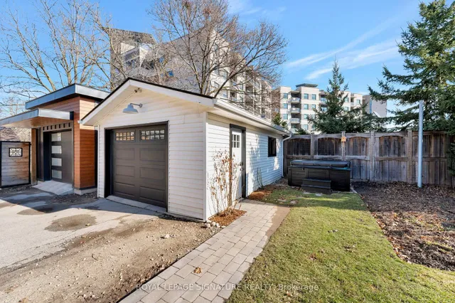 Additional image 34 of 23 Court St