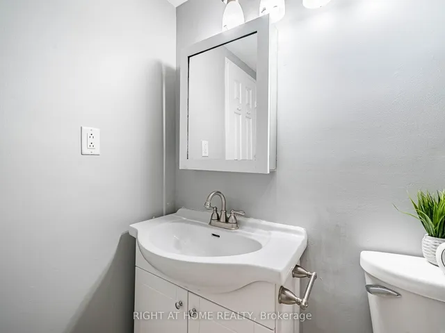 Additional image 17 of 1 Massey Sq Unit 1208