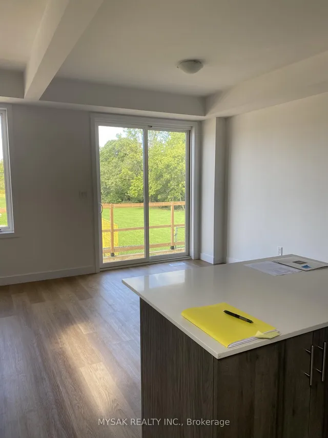 Additional image 7 of 166 Mount Albion Rd Unit 13