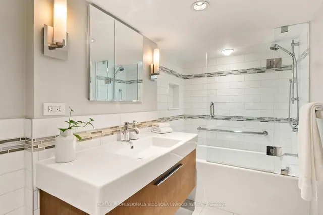 Additional image 32 of 2 Morland Rd