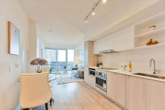 Additional image 17 of 138 Downes St Unit 2805