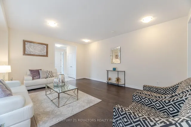 Additional image 10 of 1 Moorcroft Pl