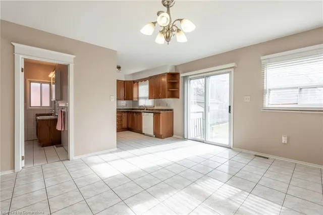 Additional image 11 of 276 Balmoral Ave