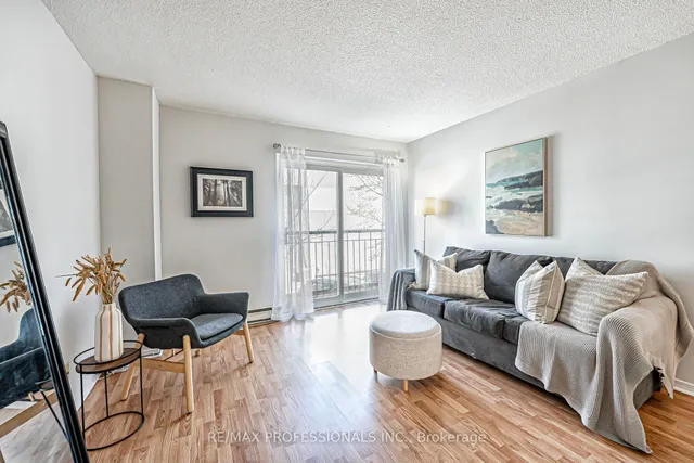 Additional image 9 of 61 Main St Unit 202