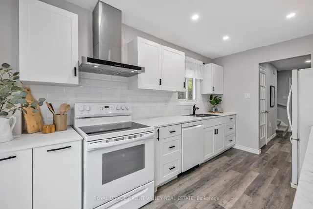 Additional image 17 of 65 Martindale Cres