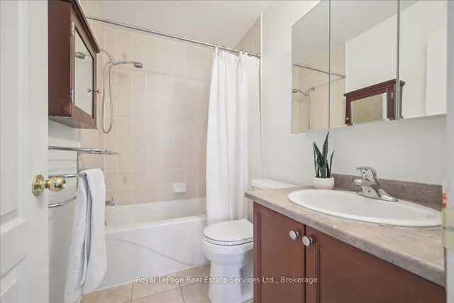 Additional image 24 of 4737 Deforest Cres