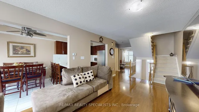 Additional image 14 of 2 Clay Brick Crt Unit 19