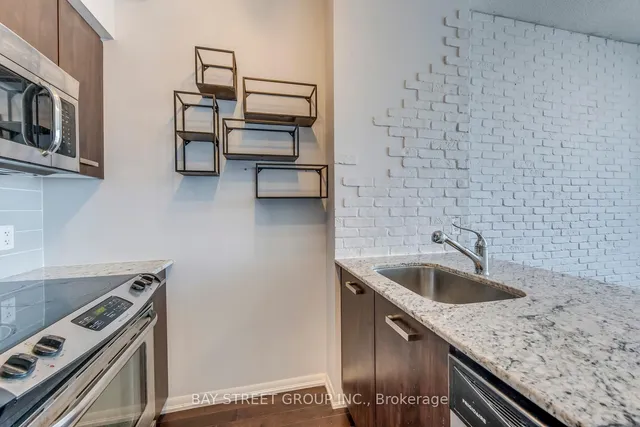 Additional image 11 of 832 Bay St Unit 4804