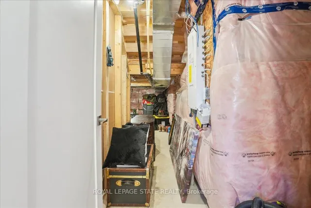 Additional image 33 of 67 Cadwell Lane