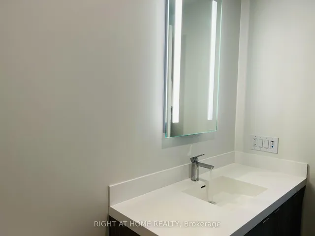 Additional image 11 of 20 Inn On The Park Dr Unit 1737