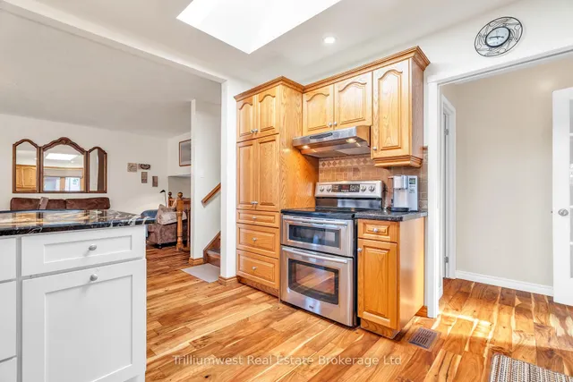 Additional image 13 of 121 Martinglen Cres