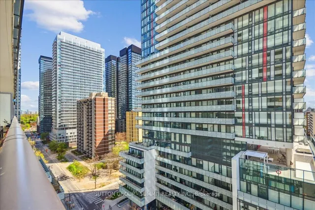 Additional image 36 of 161 Roehampton Ave Unit 1010