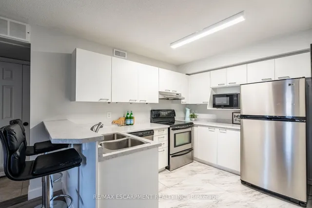 Additional image 7 of 2040 Cleaver Ave Unit 318