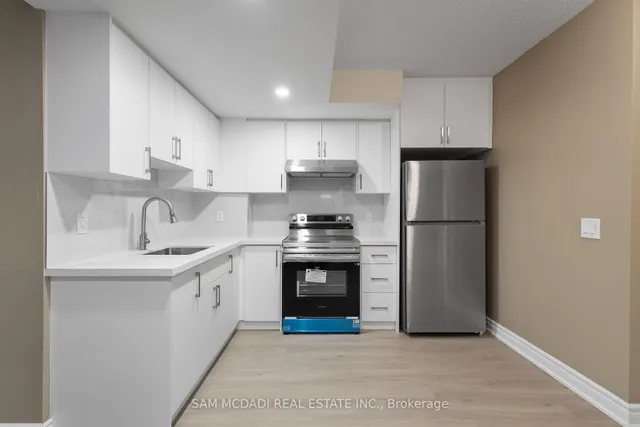 Additional image 28 of 15 Eaglesprings Cres