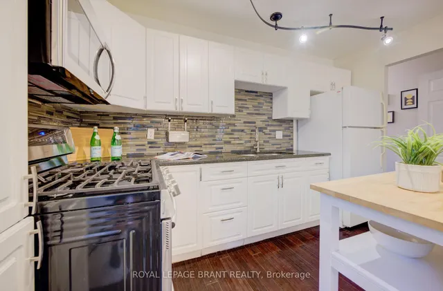 Additional image 5 of 192 Silver Aspen Cres