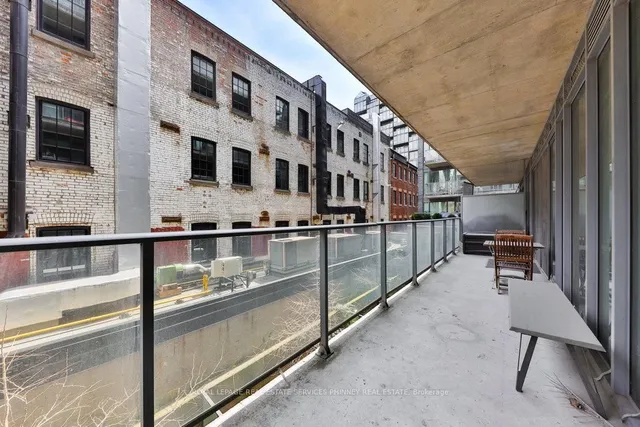 Additional image 10 of 650 King St Unit 207