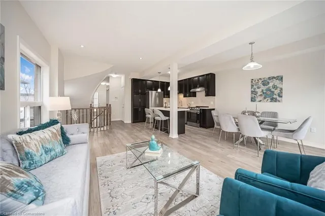 Additional image 27 of 57 Redcedar Cres