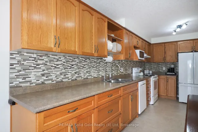 Additional image 11 of 38 Beechmanor Cres