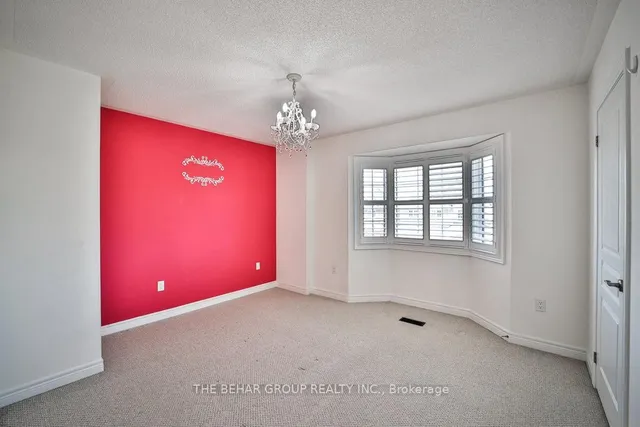 Additional image 17 of 37 Young Dr