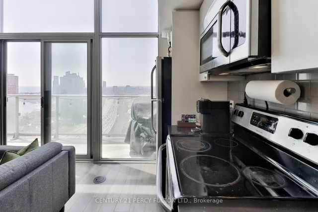 Additional image 7 of 105 The Queensway Ave Unit PH3505