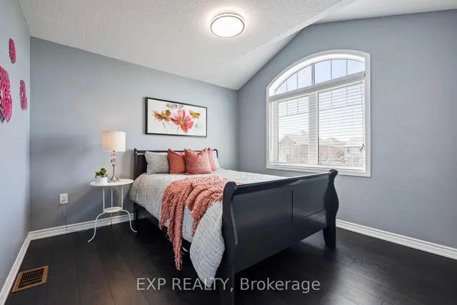Additional image 20 of 50 Enford Cres