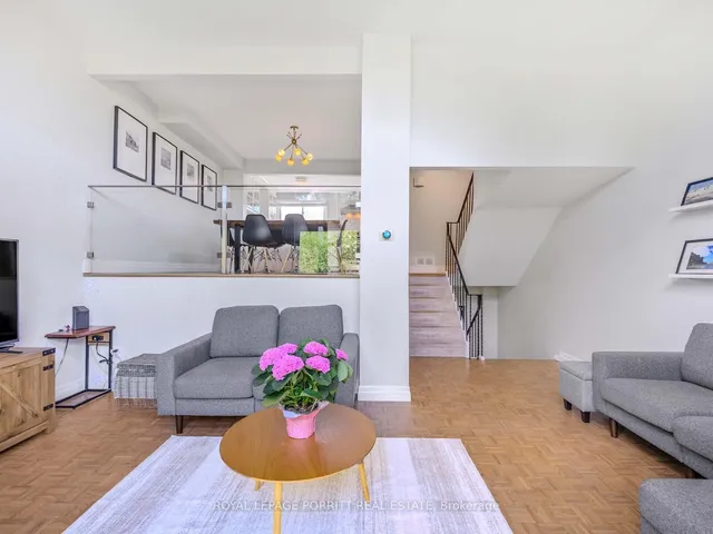 Additional image 5 of 4 Bradbrook Rd Unit 6