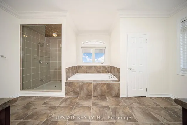 Additional image 28 of 17 Annual Circ