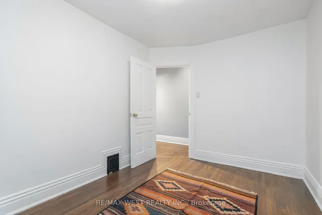 Additional image 19 of 55 Lynd Ave