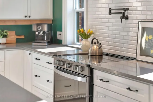 Additional image 16 of 23 Court St