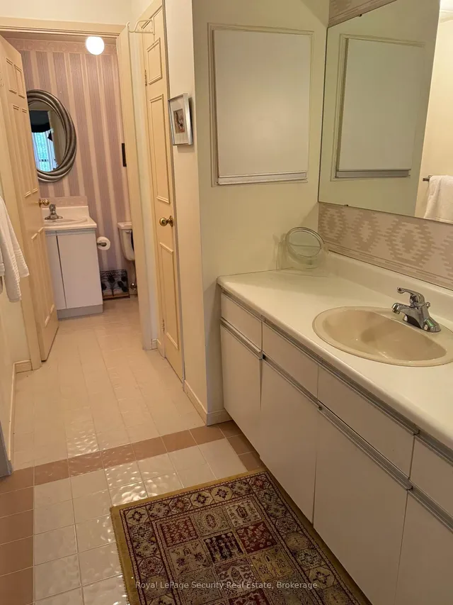 Additional image 13 of 20 Glebe Rd Unit 10