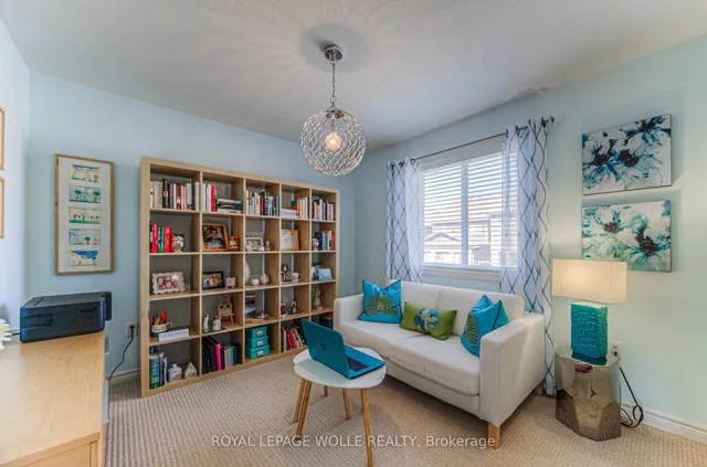 Additional image 27 of 18 Creek Ridge St