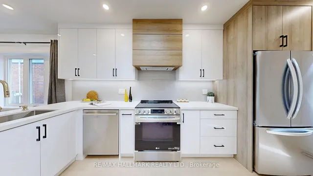 Additional image 13 of 85 Springdale Blvd