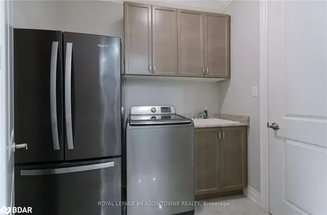 Additional image 36 of 42 Ferdinand Dr