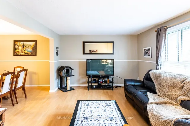Additional image 9 of 405 Hyacinthe Blvd Unit 83