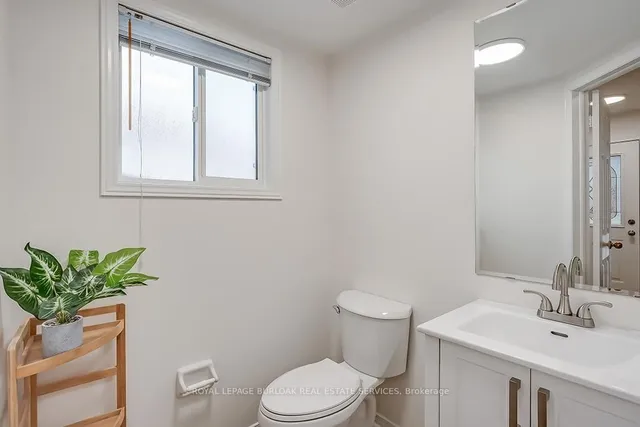 Additional image 11 of 453 Taylor Cres