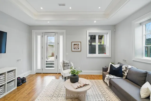 Additional image 35 of 71 Florence Ave