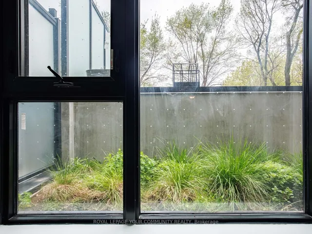 Additional image 29 of 2799 Kingston Rd Unit 221