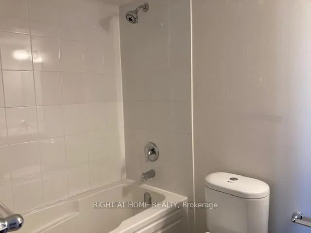 Additional image 18 of 10 Carnation Ave Unit 6